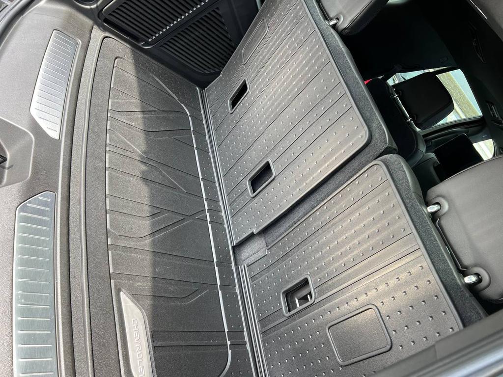Коврики в багажник для Cadillac Escalade 5 (GMT T1XX)