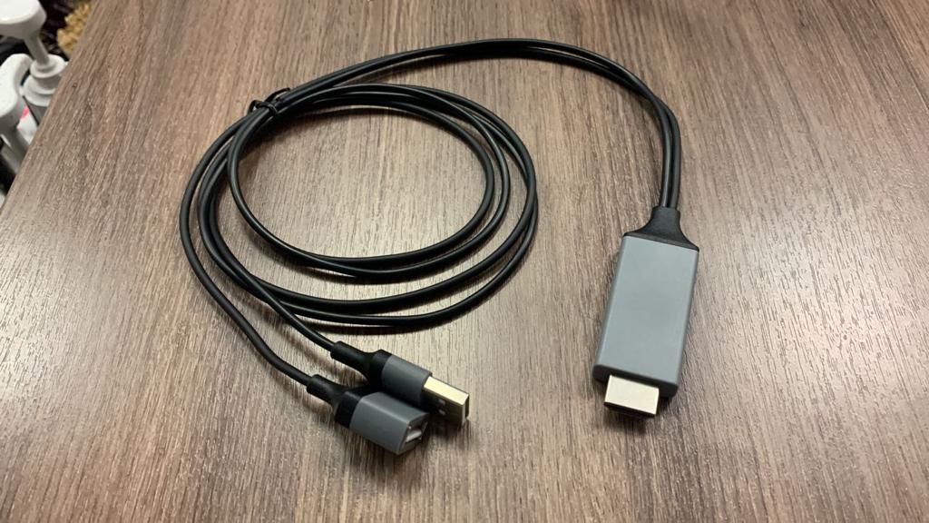 HDMI кабель Кадиллак Эскалейд