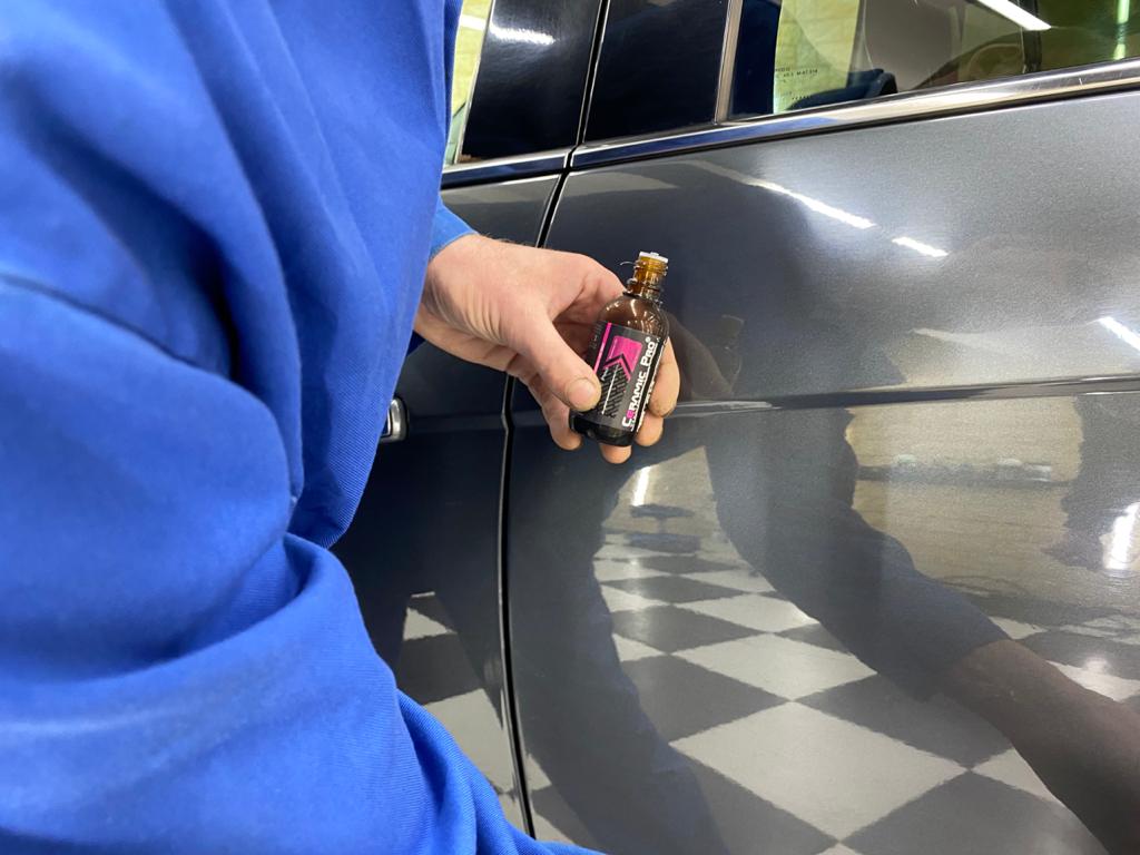 Нанесение керамического покрытия на кузов Cadillac Escalade 5