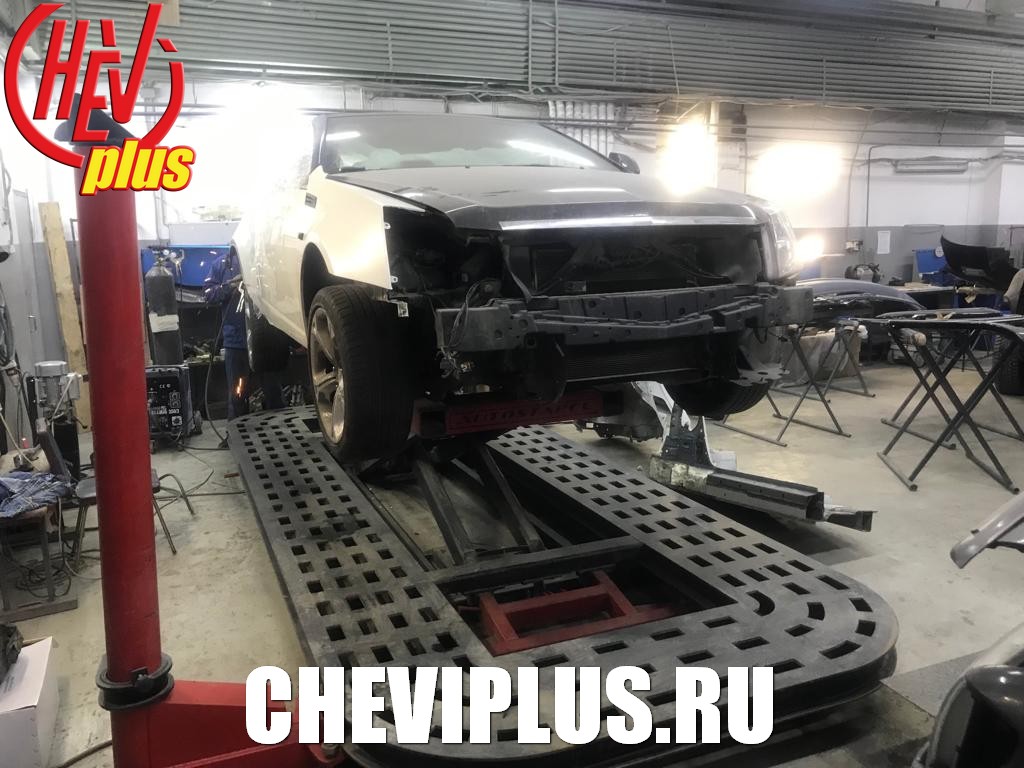 Комплекс работ по кузовному ремонт на автомобиле Кадиллак CTS от компании Шеви Плюс