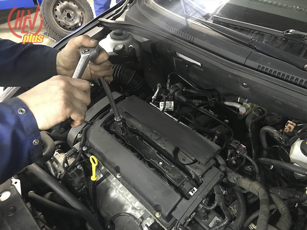 Замена катушки зажигания на Cadillac XT5 в Шеви Плюс