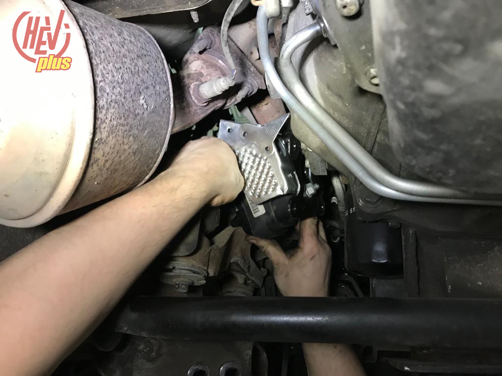 Замена опор двигателя на Cadillac XT5 в Шеви Плюс