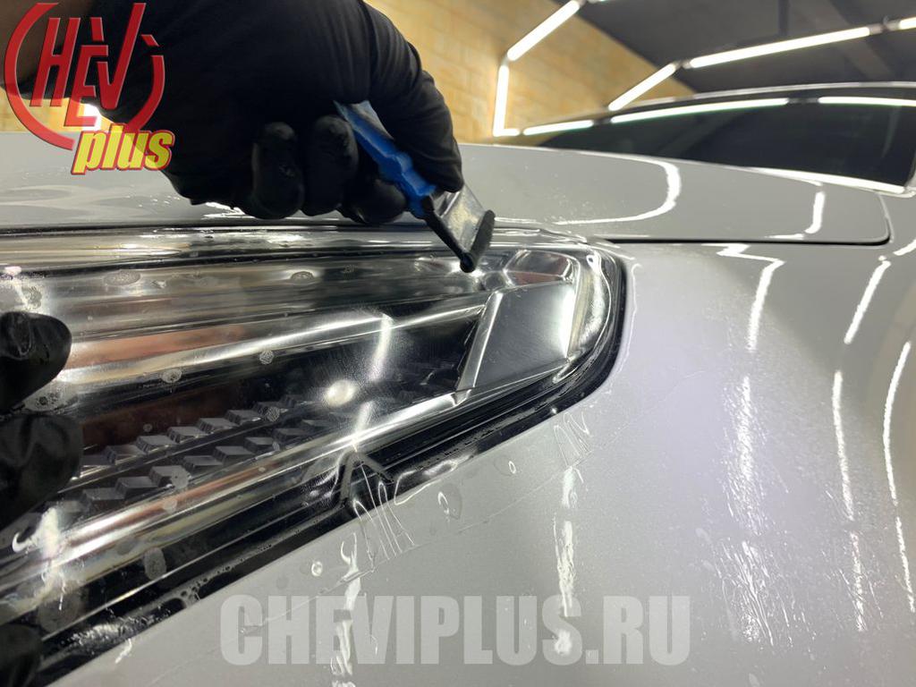 Бронирование защитной пленкой фар Cadillac XT5 — сеть техцентров ШЕВИ ПЛЮС в Москве, Санкт-Петербурге и Краснодаре