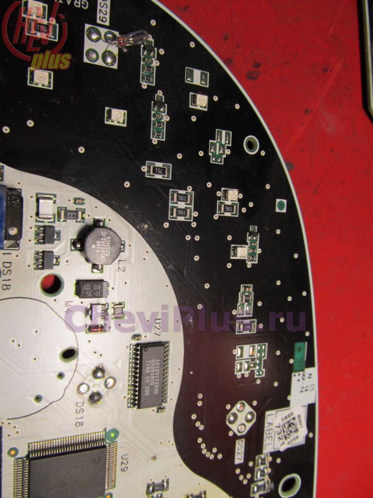 Комплекс работ по ремонту щитка приборов на Шевроле Тахо 840 в сети автосервисов Шеви Плюс