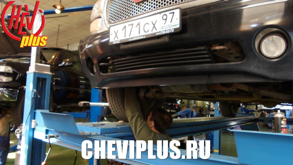 Полный комплекс работ по регулировке схождения-развала колес на автомобилях GMC Yukon от компании Шеви Плюс