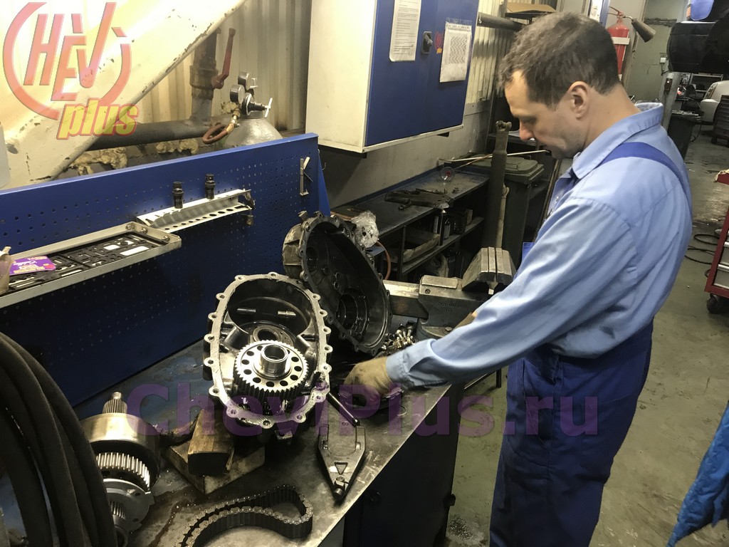 Комплекс работ по ремонту раздаточной коробки на Шевроле Тахо 840 в сети автосервисов Шеви Плюс