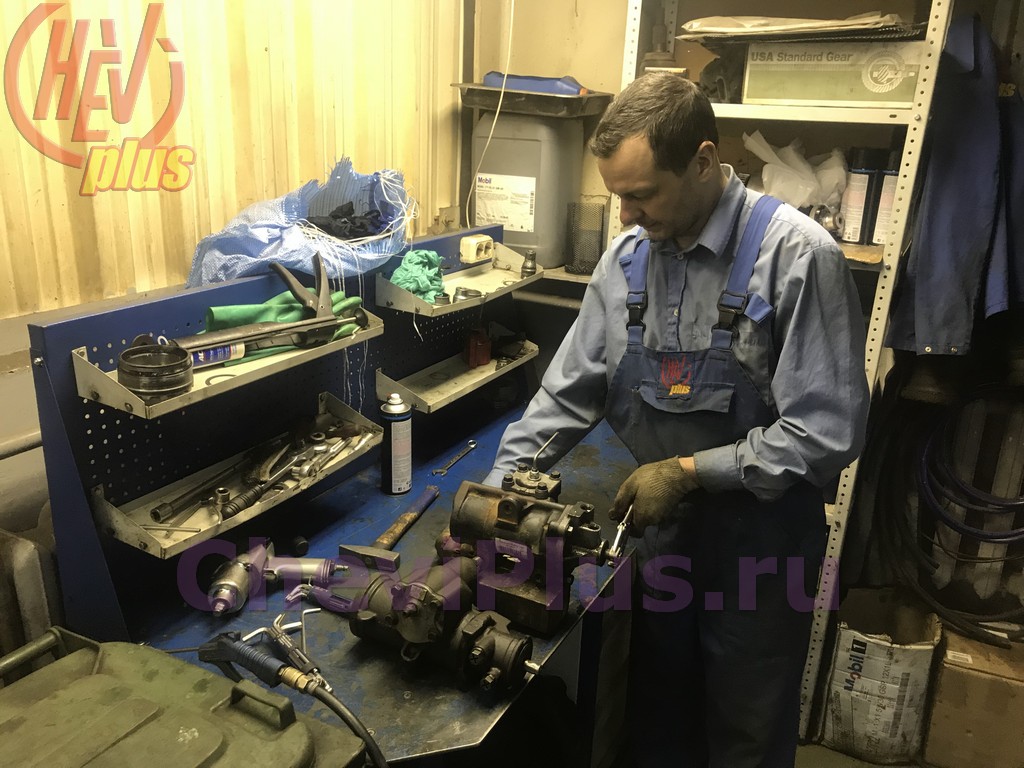 Комплекс работ по ремонту рулевого редуктора на Шевроле Тахо 840 в сети автосервисов Шеви Плюс