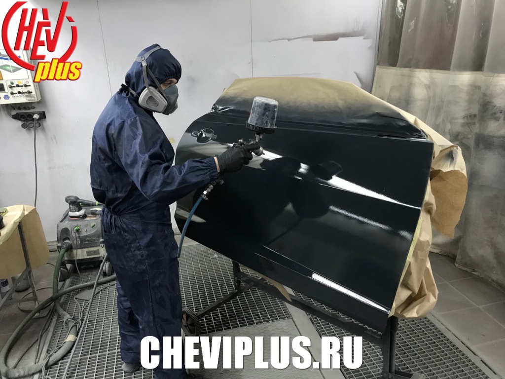 Комплекс работ по ремонту и покраске двери на автомобилях Шевроле Камаро от компании Шеви Плюс