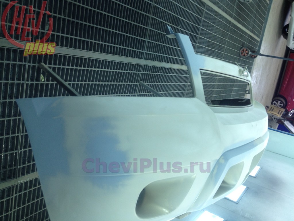 Комплекс работ по покраске и ремонту переднего бампера на Шевроле Тахо 900 от компании Шеви Плюс
