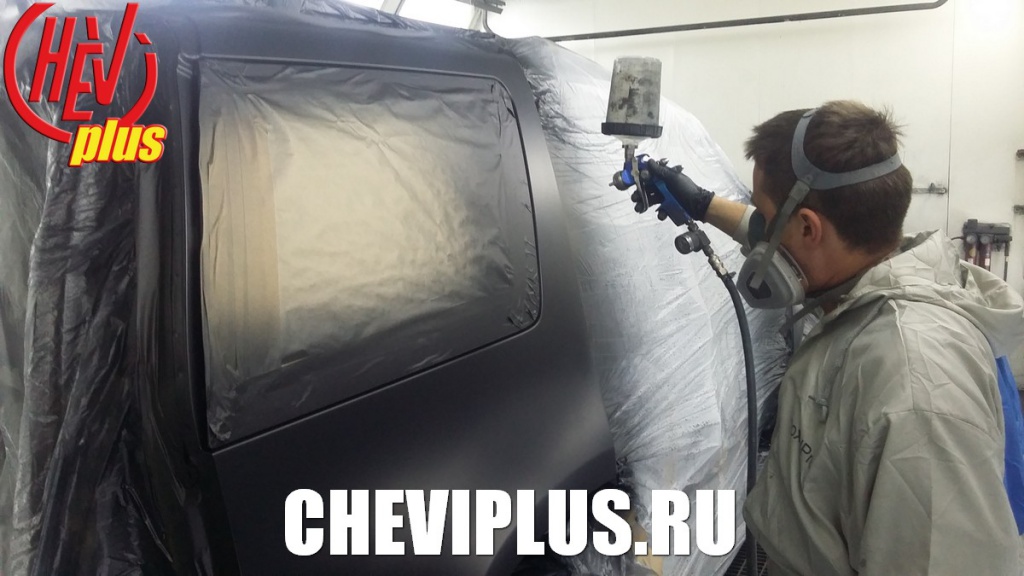 Комплекс работ по ремонту и покраске заднего крыла на Шевроле Тахо 900 от компании Шеви Плюс