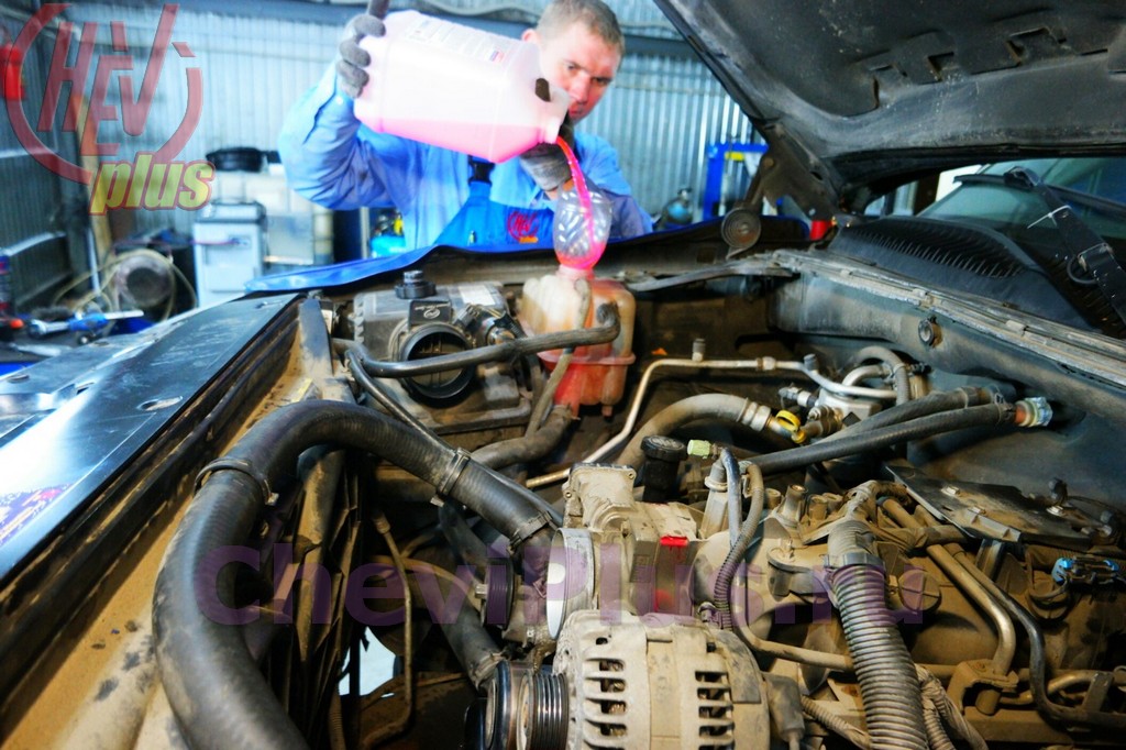 Ремонт порогов Шевроле Тахо 900 и ремонт авто порогов Шевроле Тахо (Chevrolet Tahoe) в Москве